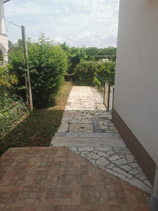Apartmani Viktorija Fažana Kültér fotó