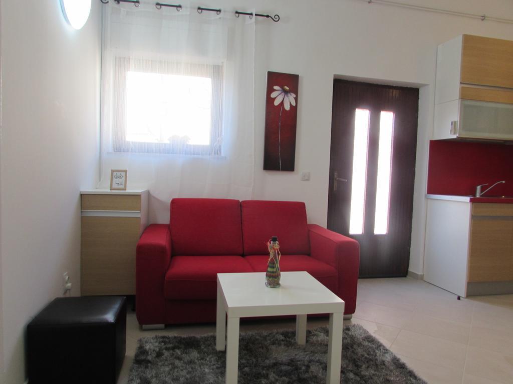 Apartmani Viktorija Fažana Kültér fotó