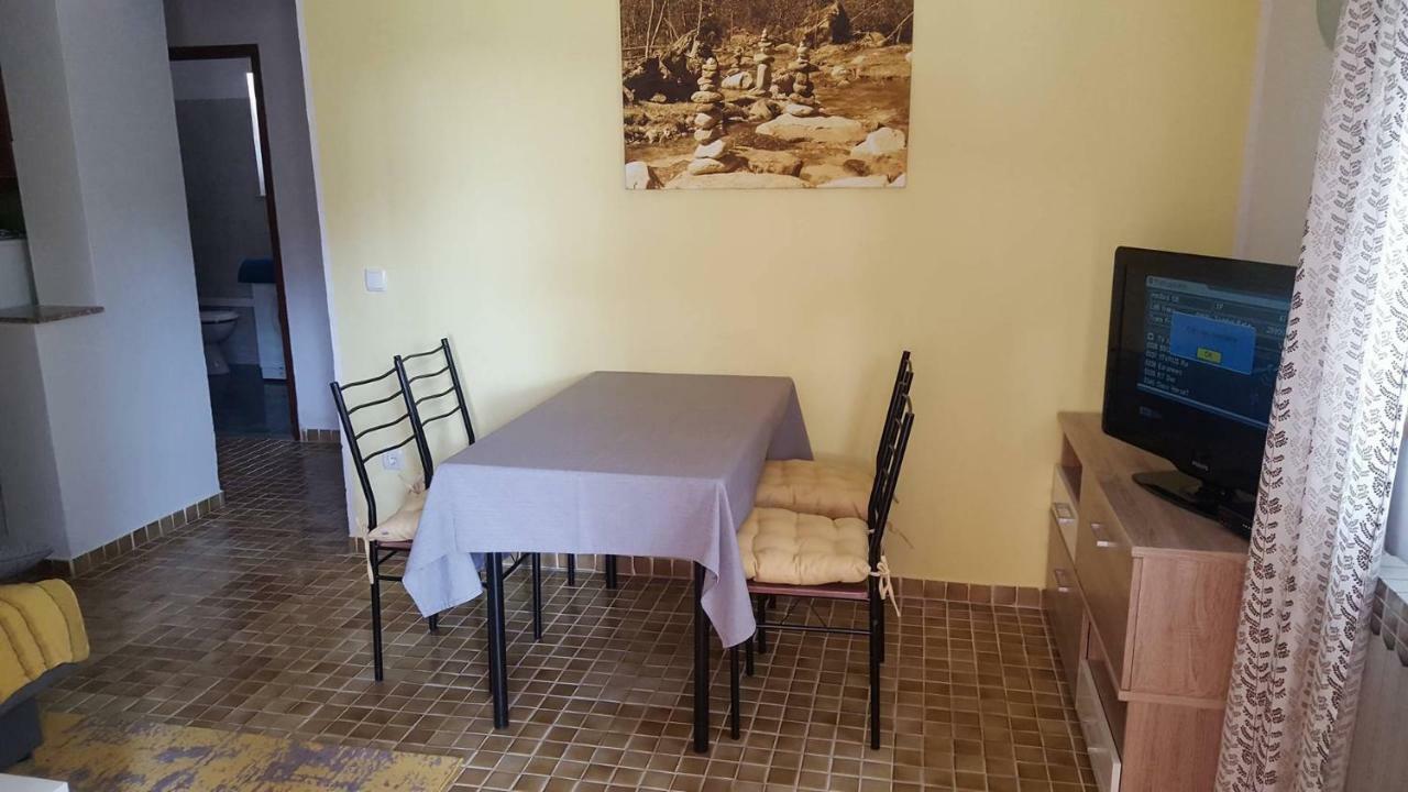 Apartmani Viktorija Fažana Kültér fotó